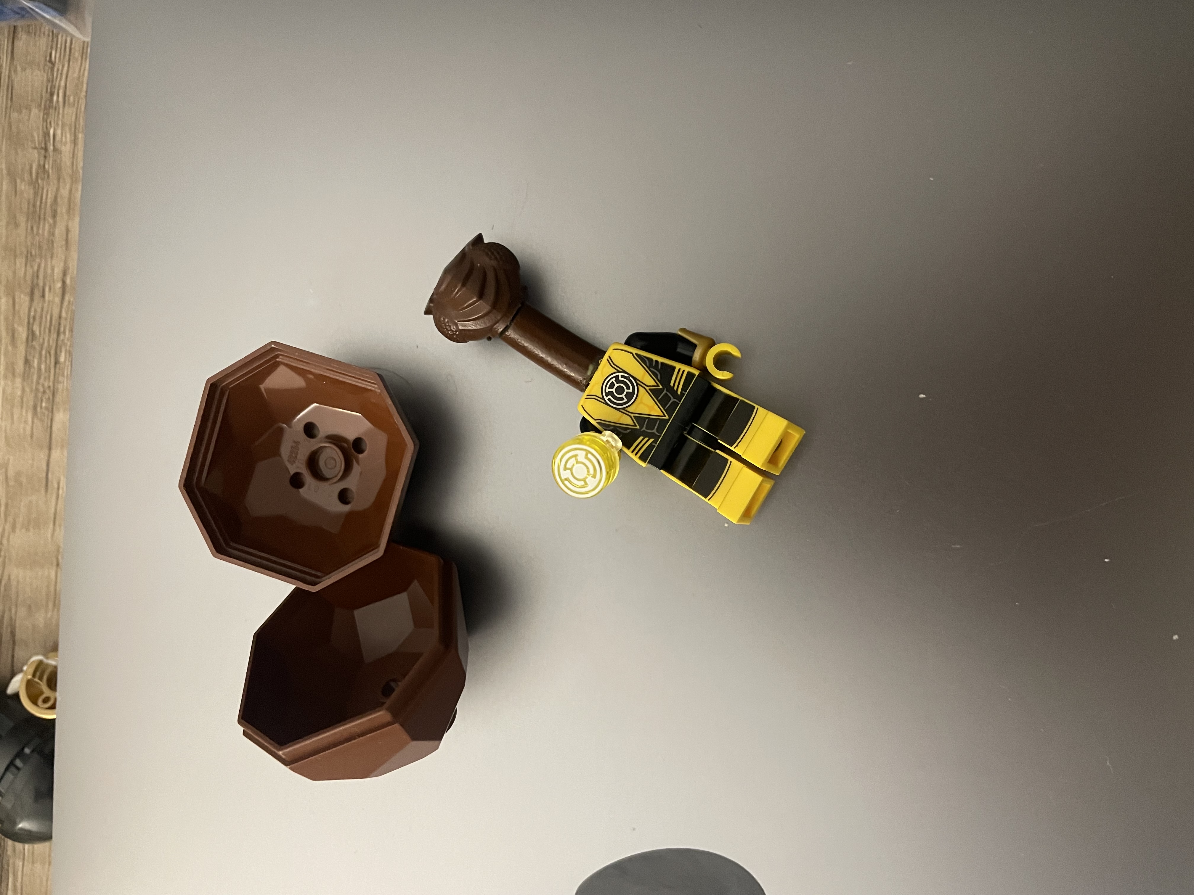 Bedovian of the Sinestro Corps - view 1