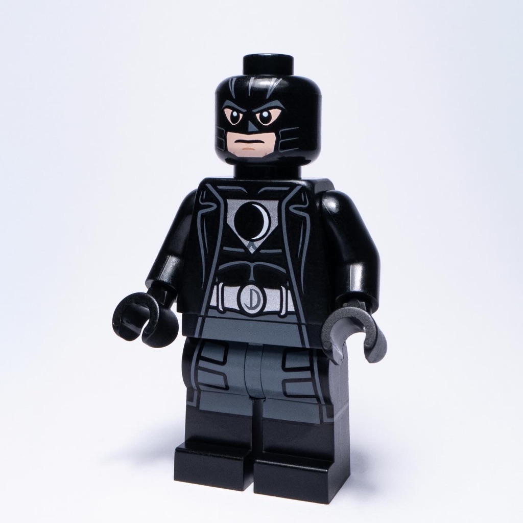 Day and Night - view 1