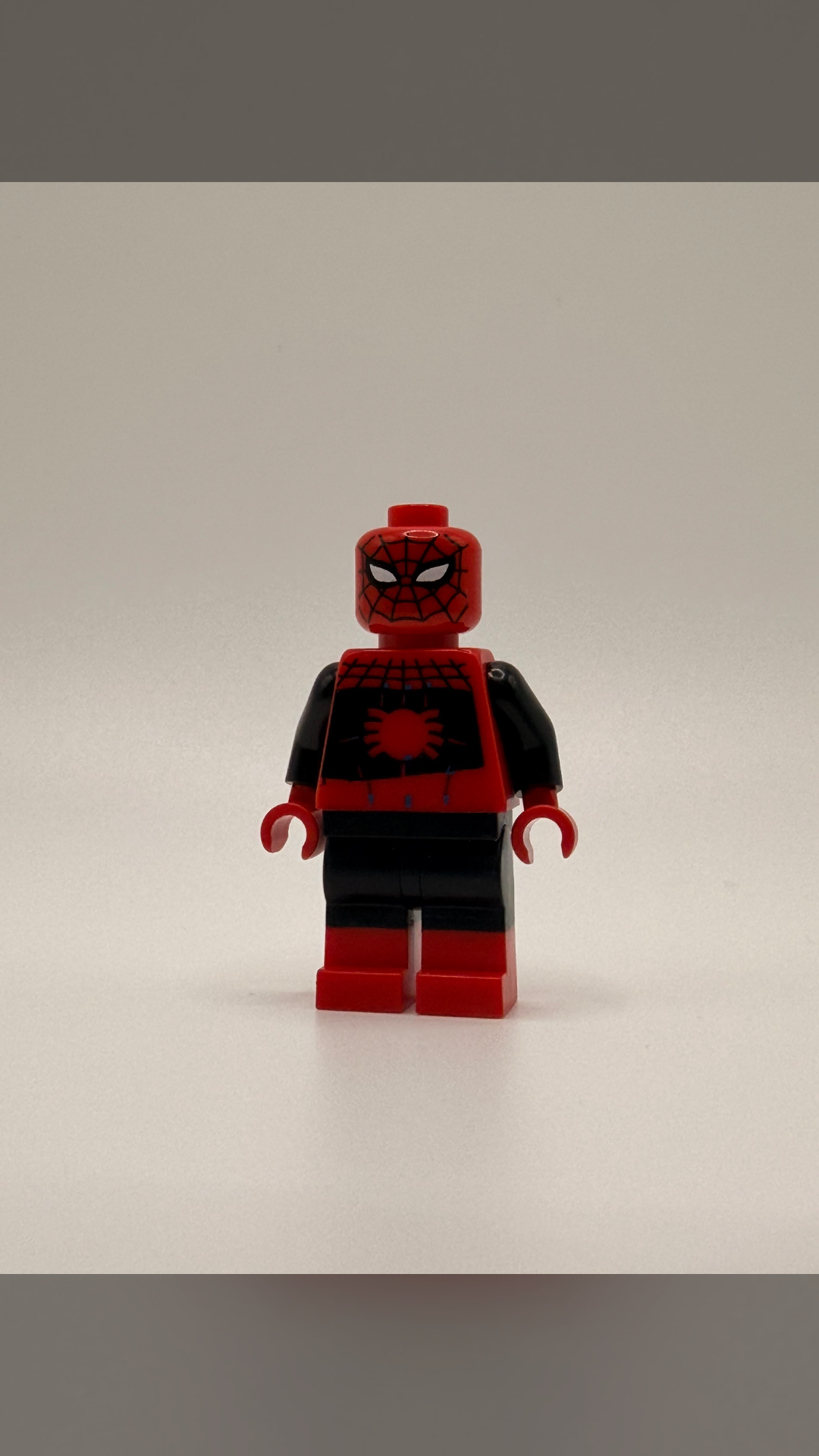 HeroicMinifigs Fantastic Arachnid 1/1 Missprint Charity Auction - view 1