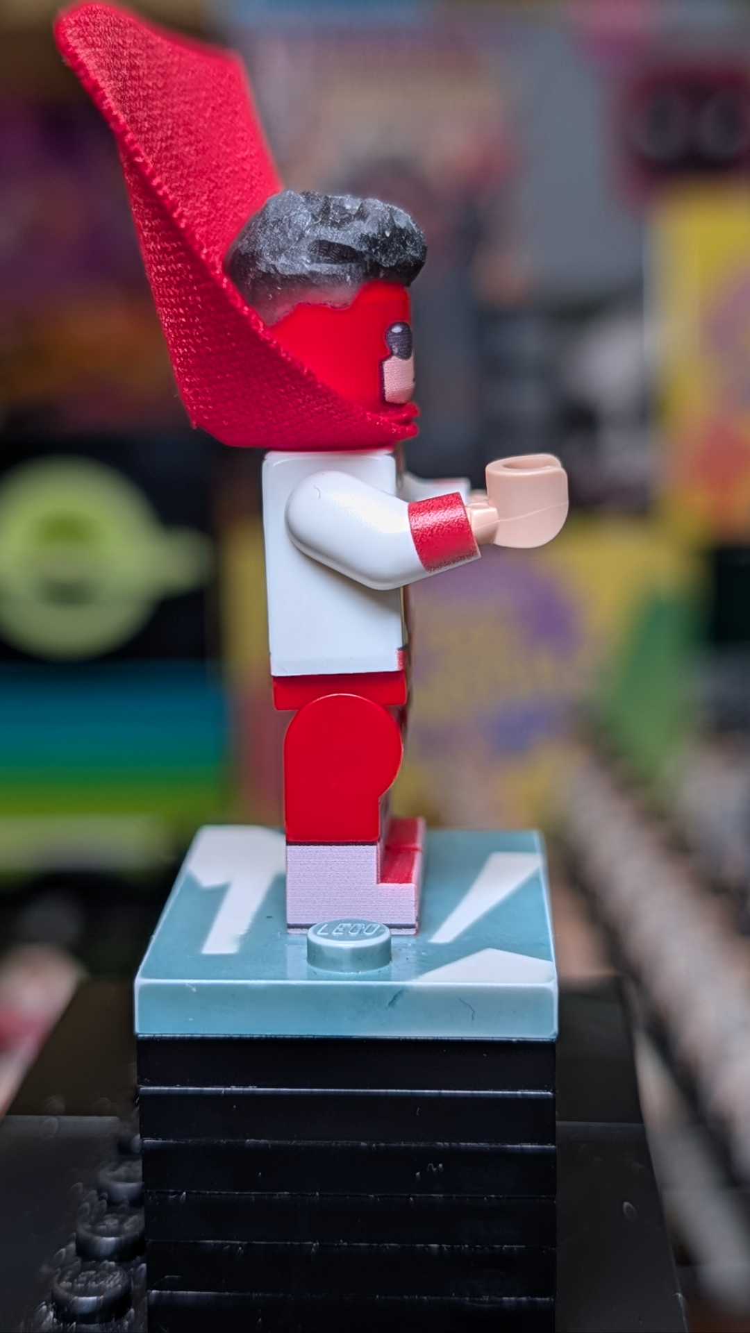 Invincible - Animated Version Omni Mark  - view 4