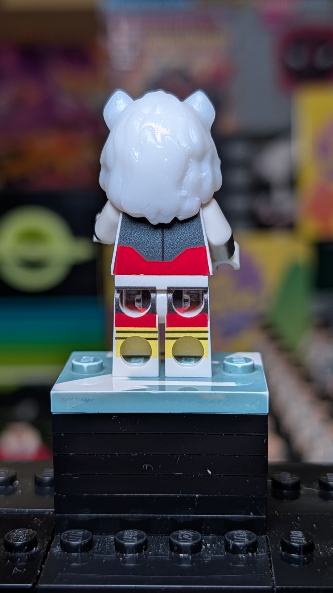 Invincible - Battle Beast V2 (white mane) - view 3