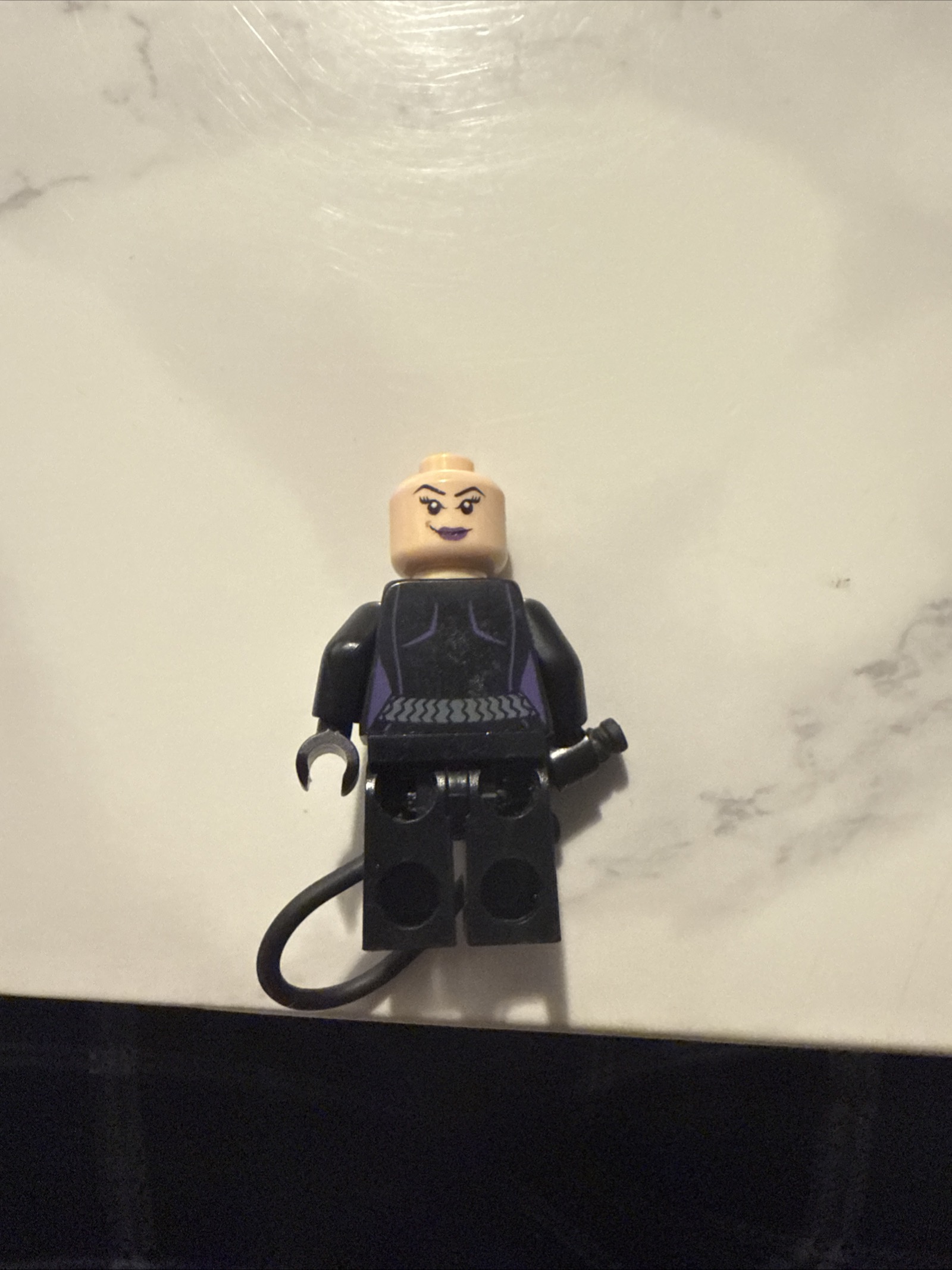 Lego DC Superheros Catwoman  - view 2