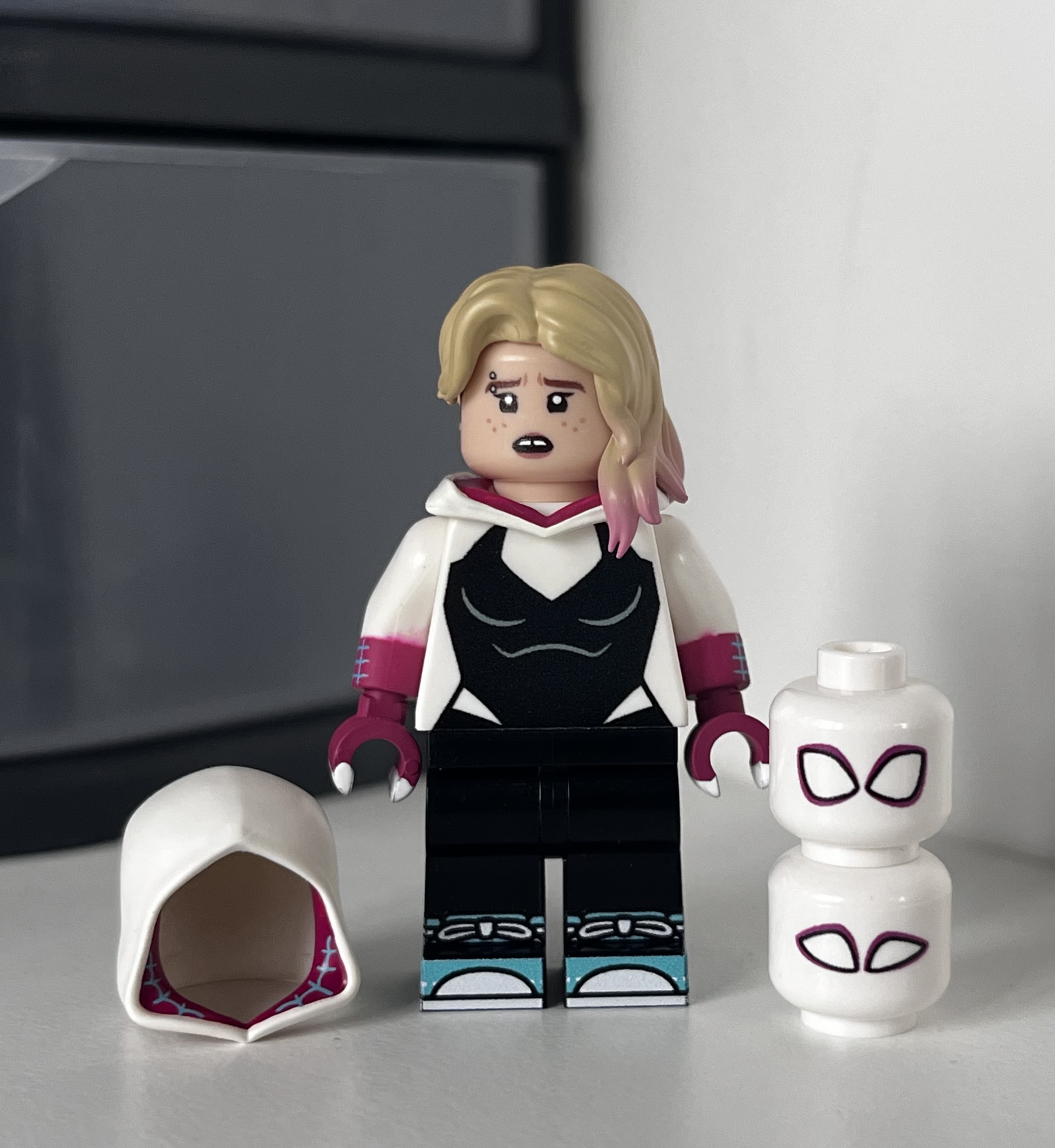 lego firestartoys fst gwen stacy  - view 5