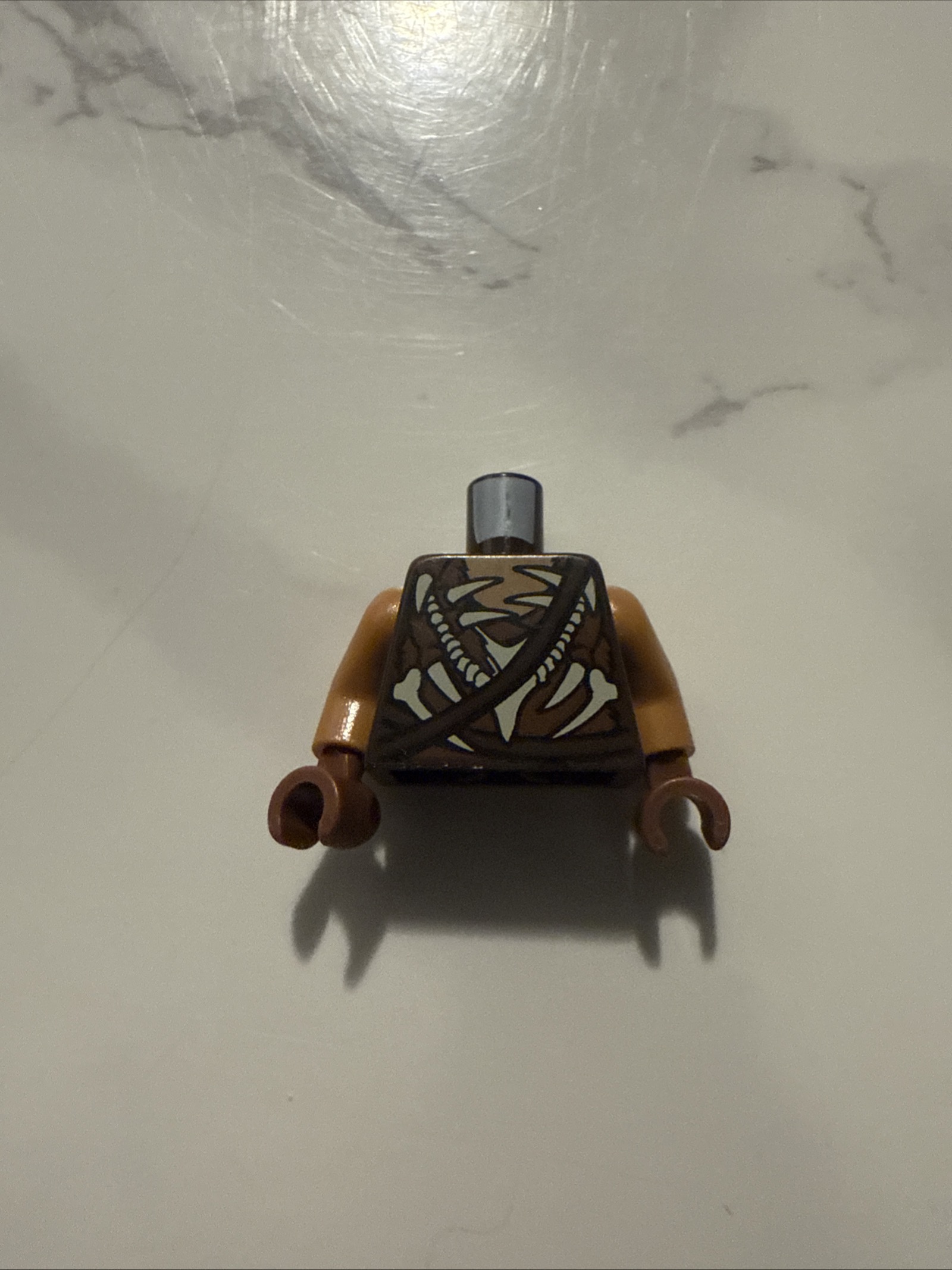 Lego Hobbit orc torso  - view 1