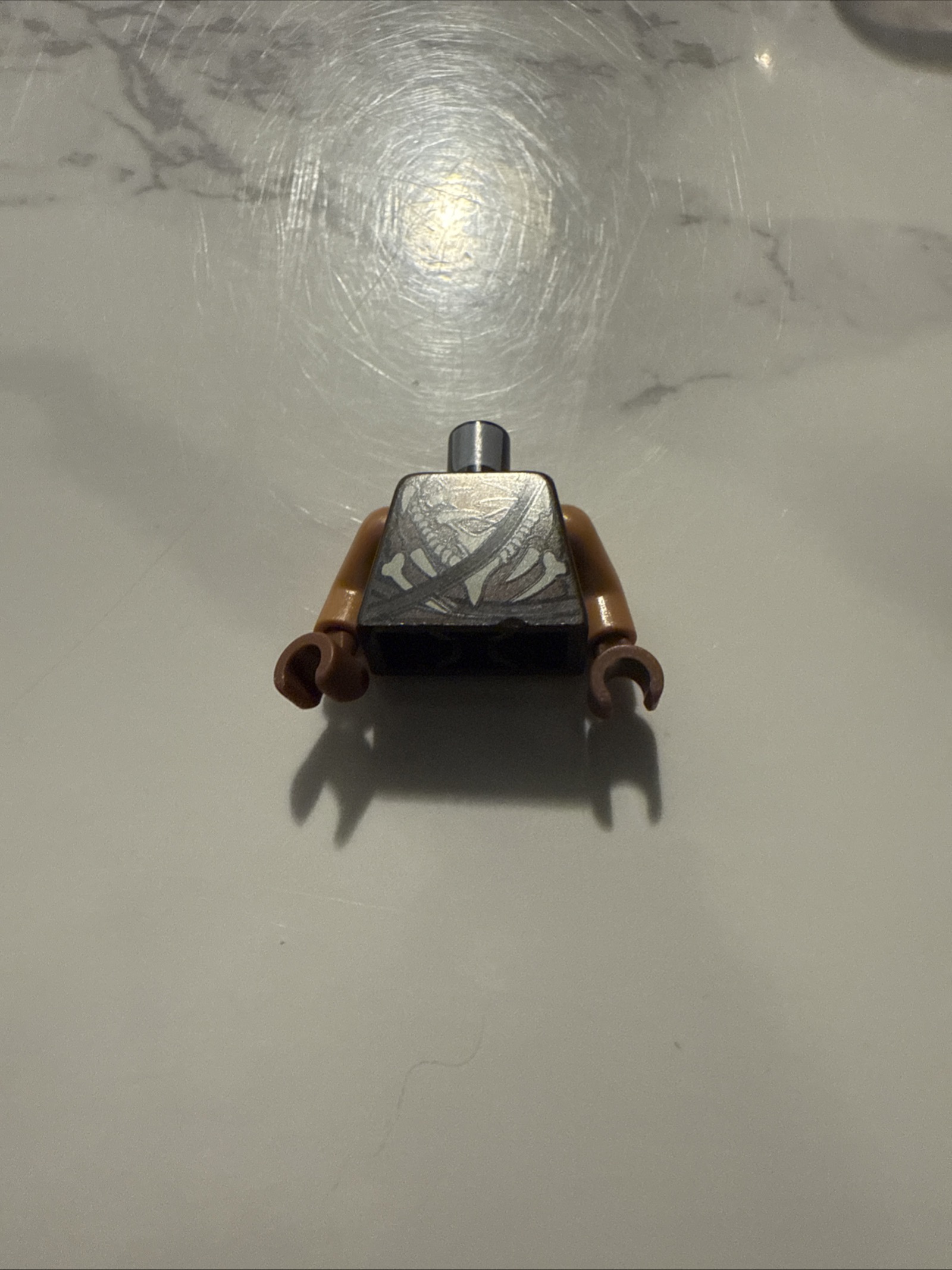 Lego Hobbit orc torso  - view 3