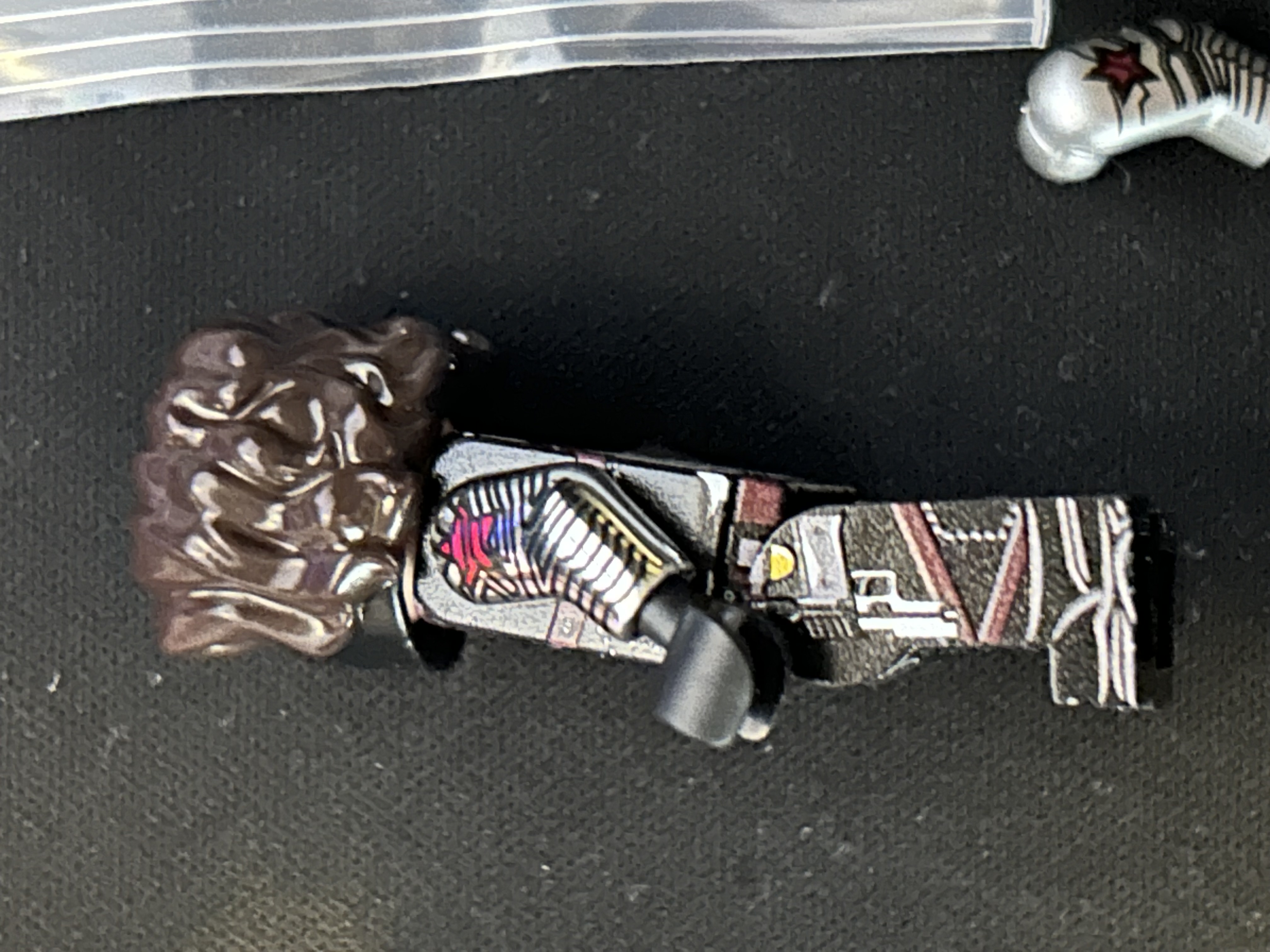 Leyile Brick Winter Soldier with custom Chrome Arm - view 2