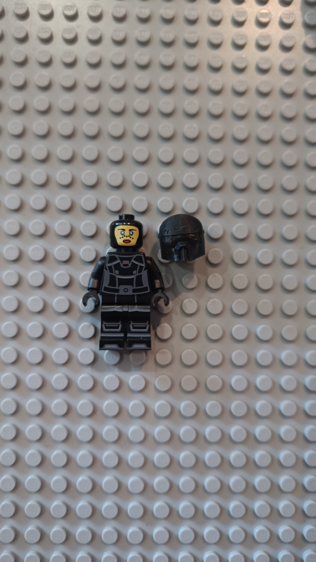 Millennium Studio - Barriss Offee Inquisitor (Pad Printed) - view 2