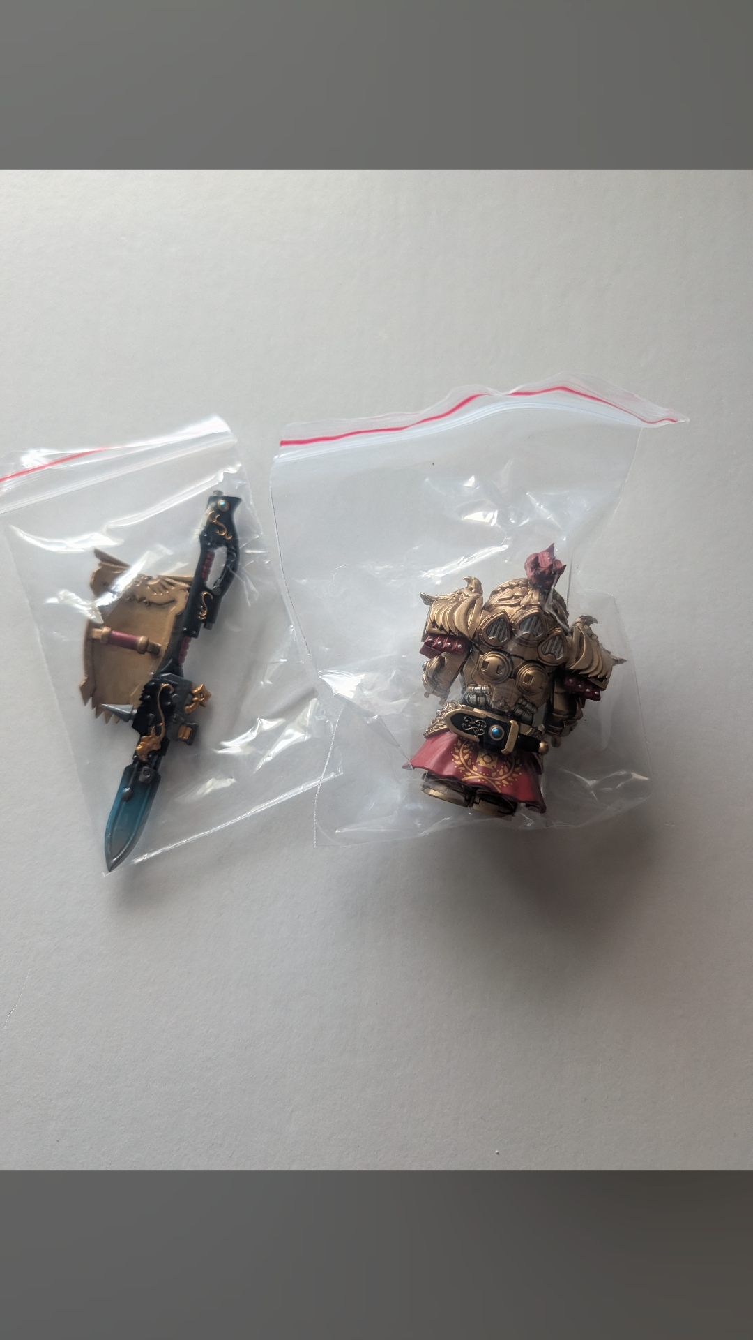 Minifig factory Warhammer 40k Adeptus Custodes Guard - view 2