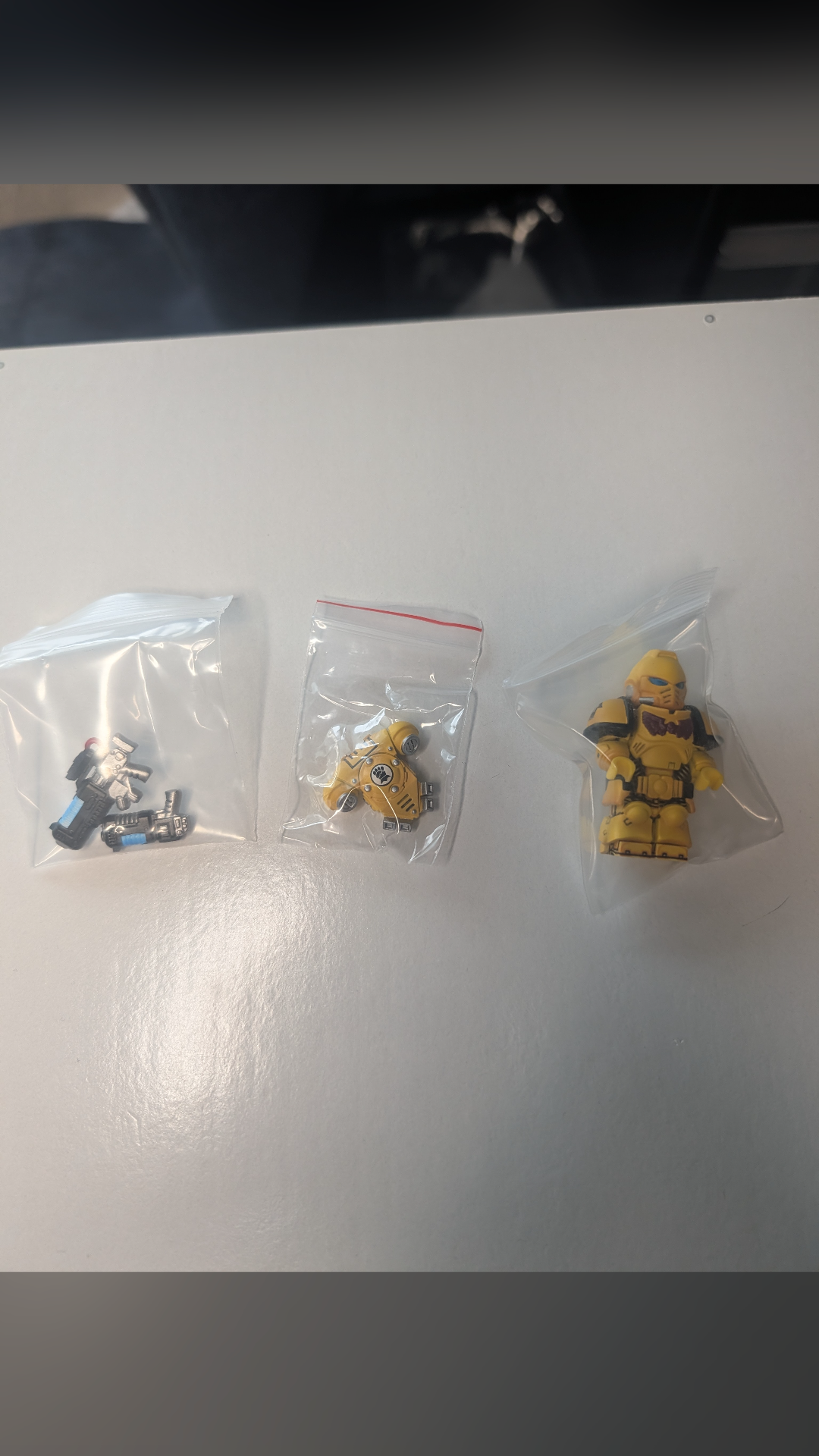 Minifig factory Warhammer 40k Imperial Fists - view 1