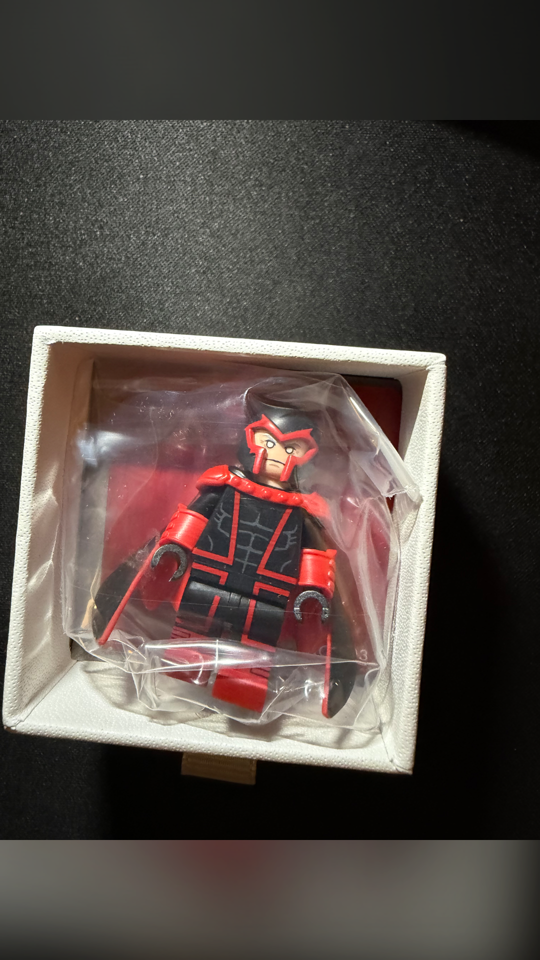 Mr J Magneto Special Variant - view 2