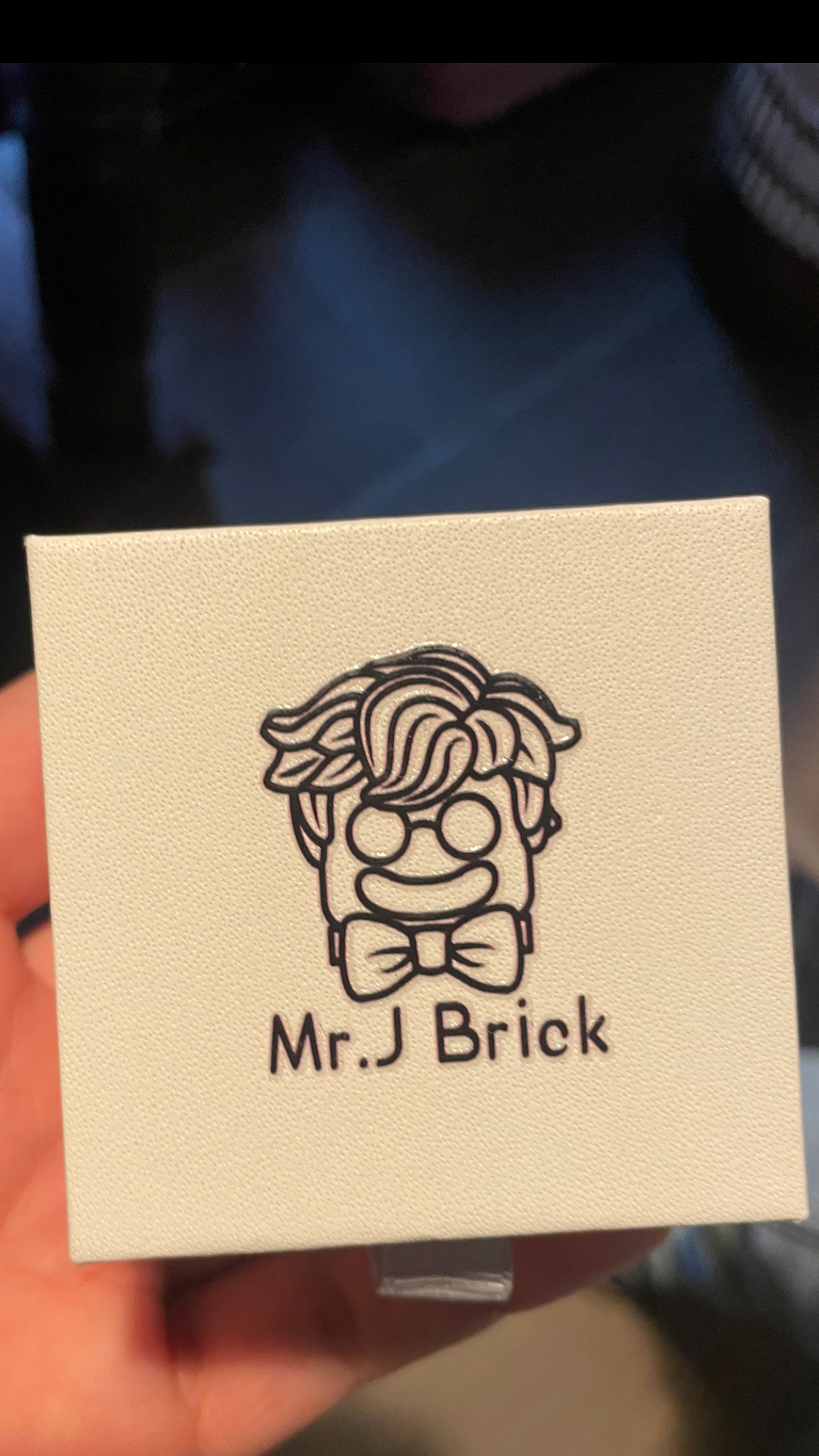 MrJ Brick Magneto - view 3