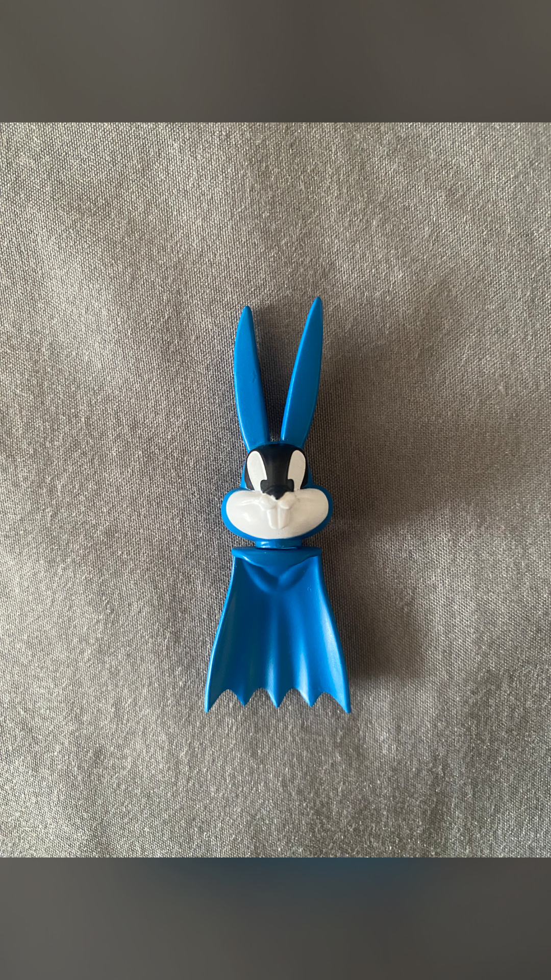 Nunobrick Bugs Bunny Batman parts - view 1