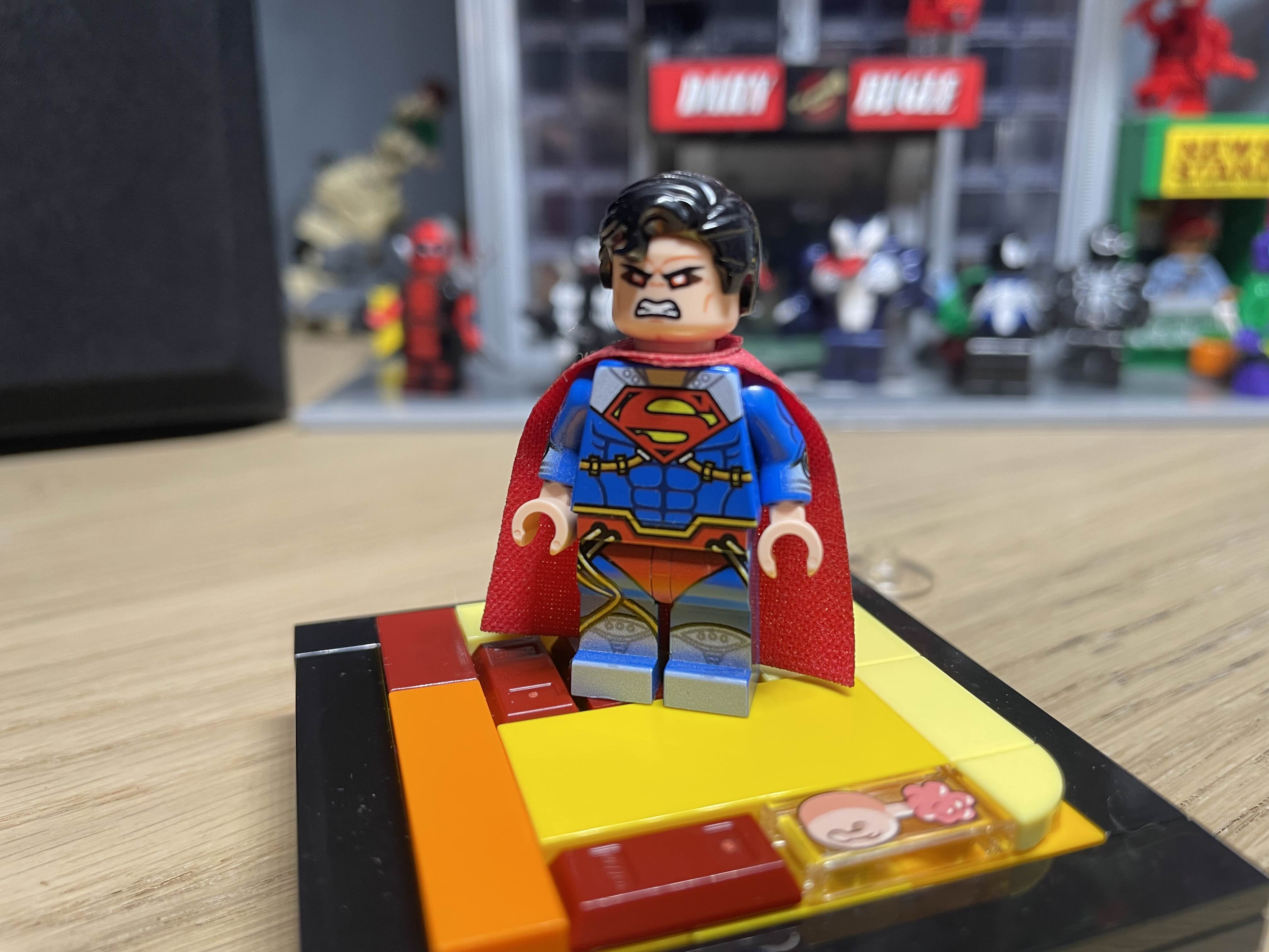 Superboy Prime - view 1